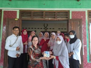 Sambang Posyandu Balita Kalurahan Sidomulyo Tahun 2024 di Padukuhan Brongkol